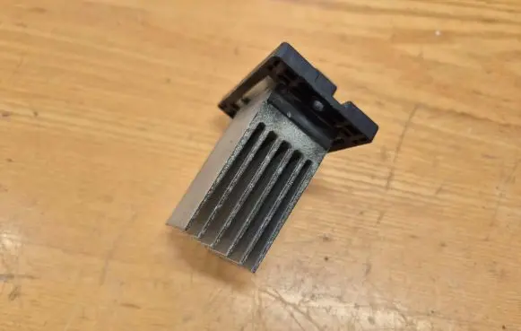 Hyundai Sonata Heater blower motor/fan resistor
