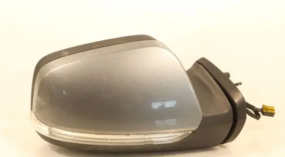 Mercedes-Benz B W245 Front door electric wing mirror E1012354