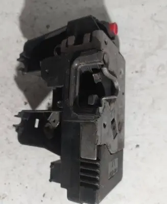 Opel Zafira A Rear door lock 24414134