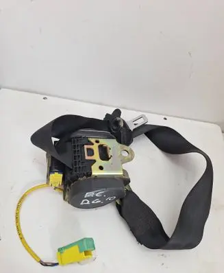 Porsche Cayenne (9PA) Rear seatbelt