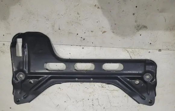 Mercedes-Benz GLK (X204) Other front suspension part A2216200311