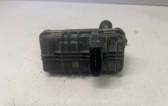 BMW 5 F10 F11 Turbine electric control actuator 4933519411 6NW01043004