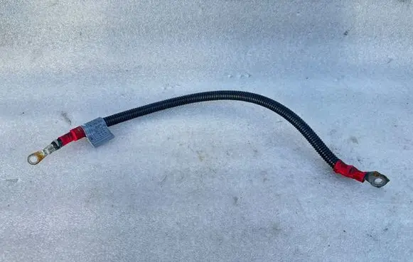 BMW 5 E60 E61 Positive cable (battery) 7789755 531175