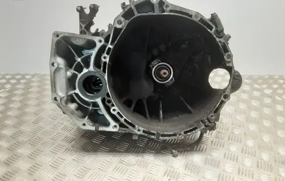 Nissan X-Trail T30 Manual 6 speed gearbox