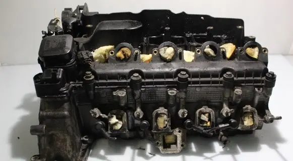 BMW 3 E46 Engine head 7812101