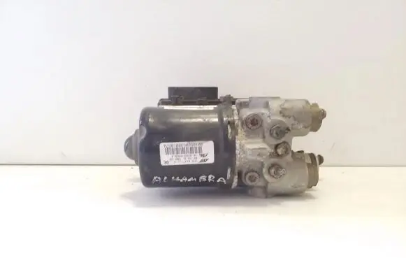 Seat Alhambra (Mk1) ABS Pump 7M0907379 7M0614111K