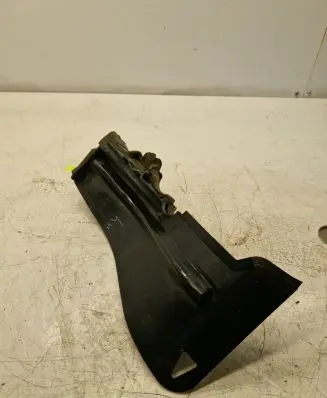 Jeep Grand Cherokee Other engine bay part 68148904AA