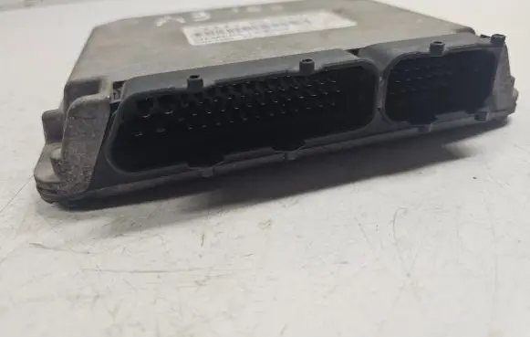 Audi A3 S3 8L Engine control unit/module 06A906019AM