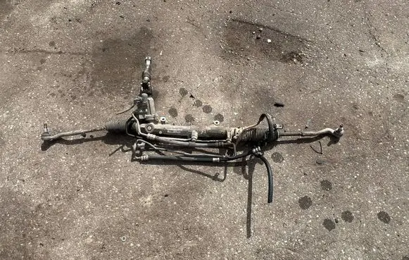 Mercedes-Benz E C207 W207 Steering rack A2041101018 F6128 2044606000