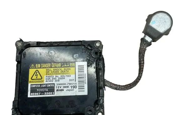 Lexus RX 330 - 350 - 400H Headlight ballast module Xenon 3900078515 8596733031