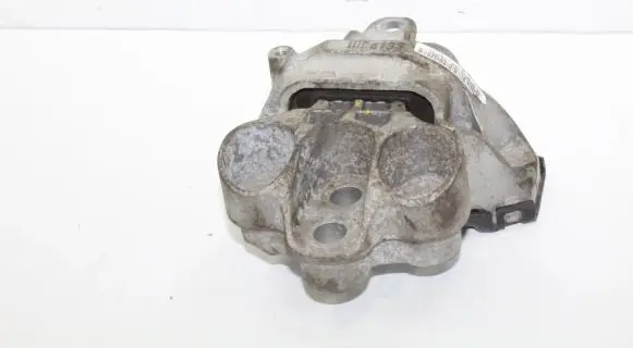 Opel Mokka Engine mount bracket 95324133