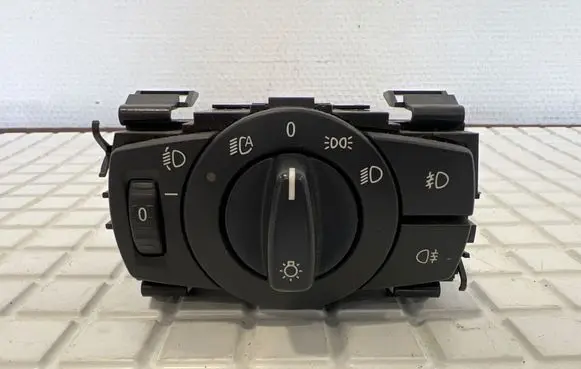 BMW X1 E84 Light switch 6932792 33600101 301110114
