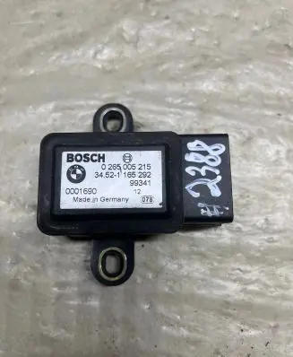 BMW 7 E38 ESP acceleration yaw rate sensor 34521165292 99341 0265005215