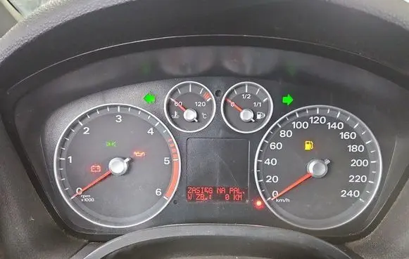 Speedometer (instrument cluster)