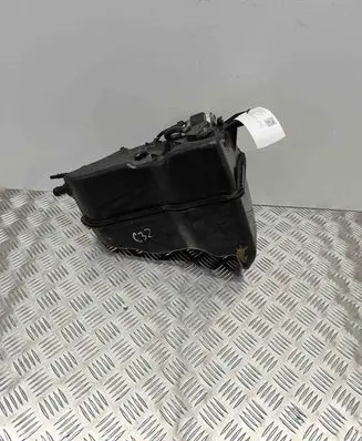 BMW 6 G32 Gran Turismo AdBlue liquid reservoir 7381415