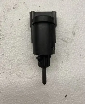 Audi A6 S6 C6 4F Brake pedal sensor switch 19322010