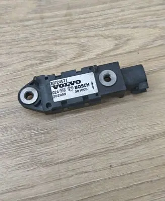 Volvo XC90 Airbag deployment crash/impact sensor 30724677 202099 301005