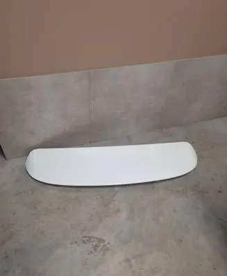 Tailgate/trunk spoiler