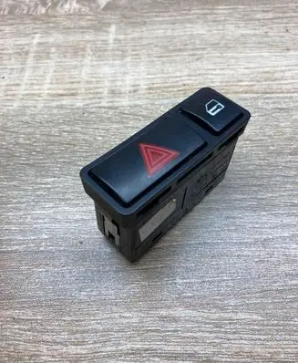 BMW 3 E46 Hazard light switch 8368920