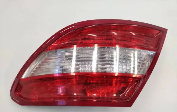 Mercedes-Benz C W204 Rear/tail lights 2048200264 ULO753002