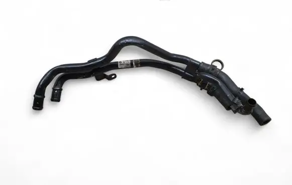 Porsche Cayenne (92A) Engine coolant pipe/hose 7P0121070AJ