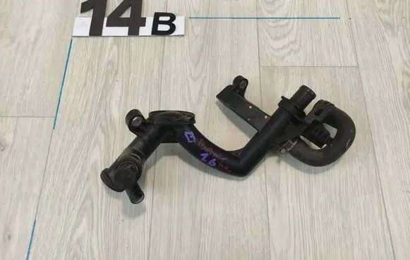 Peugeot 308 Engine coolant pipe/hose 9660660580