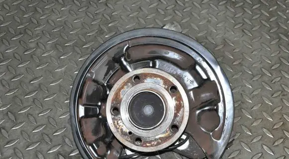 Mercedes-Benz CLA C117 X117 W117 Rear wheel hub
