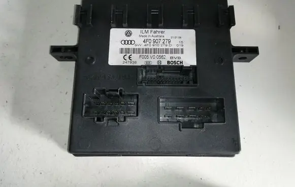 Audi A6 S6 C6 4F Comfort/convenience module 4F0907279 4F0910279D