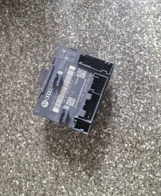 Audi A4 S4 B8 8K Comfort/convenience module 8K0959792E