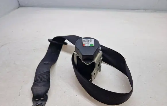 Audi A3 S3 8V Rear seatbelt 629416900 000090H 7N0857737