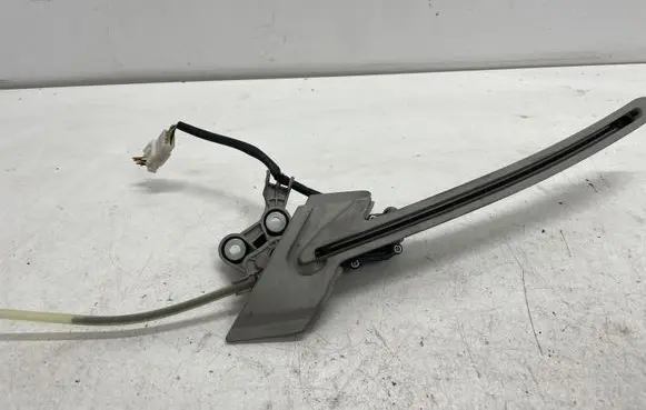 Mercedes-Benz E W212 Curtain motor A2128203042