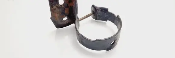 Volkswagen PASSAT B4 Fuel filter bracket/mount holder 