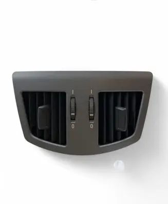 Rear air vent grill