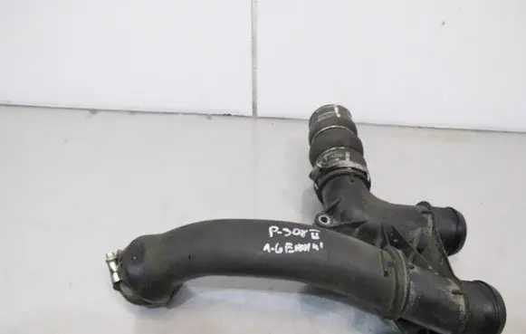 Peugeot 308 Intercooler hose/pipe
