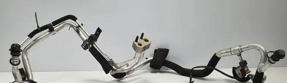 Volvo V60 Air conditioning (A/C) pipe/hose 31305856
