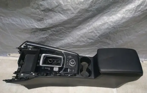 Mazda CX-5 Center console TK4864341