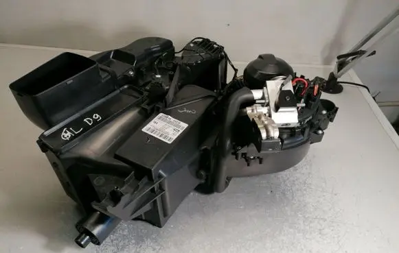 Mercedes-Benz GL X164 Interior heater climate box assembly A1648340161