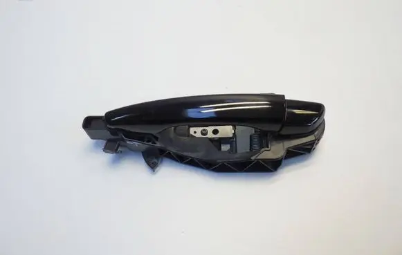 Rear door exterior handle/bracket