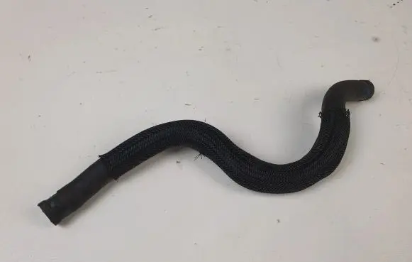 Mercedes-Benz E W212 Engine coolant pipe/hose