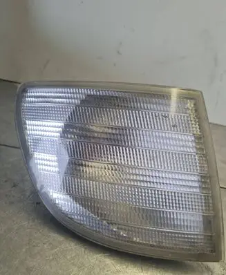 Mercedes-Benz Vito Viano W638 Front indicator light 6R01489