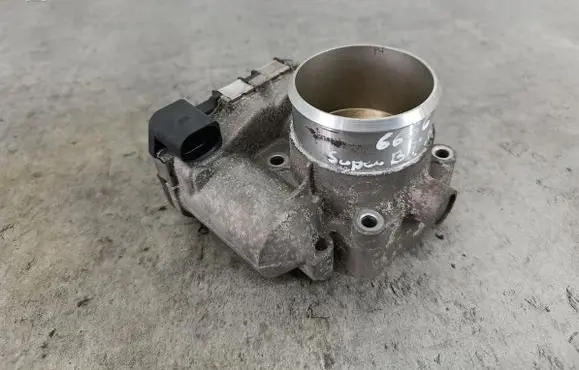 Skoda Superb B5 (3U) Throttle body valve 06B133062M