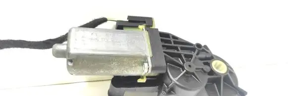 Mercedes-Benz E W211 Seat adjustment motor 0390203213