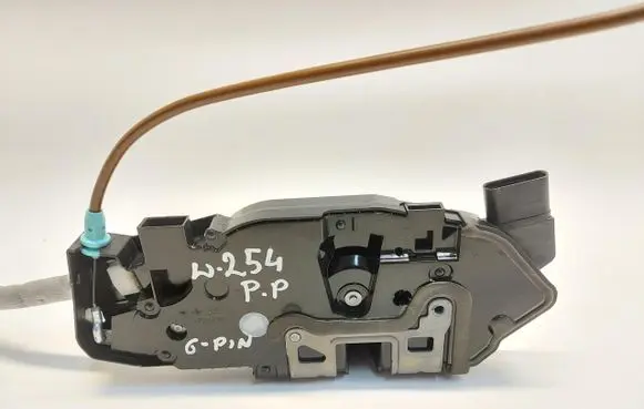 Mercedes-Benz GLC C254 Front door lock A0997203002JLK01