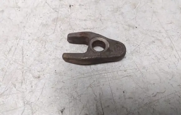 Renault Scenic II - Grand scenic II Fuel Injector clamp holder