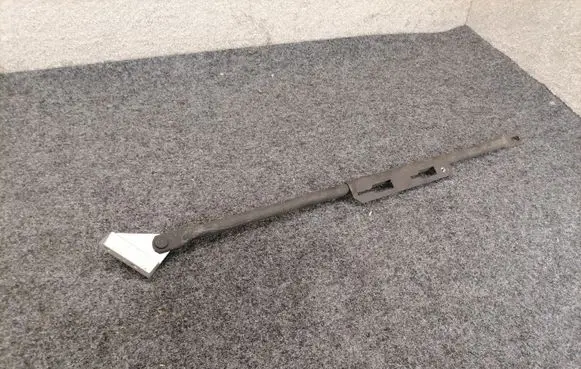 Volvo XC90 Radiator support slam panel bracket 31651557 31387589