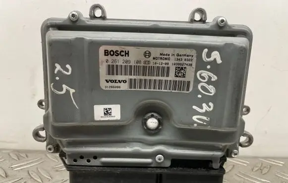 Volvo S60 Engine control unit/module 31286086 0261209108