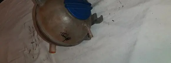 Volkswagen Eos Coolant expansion tank/reservoir