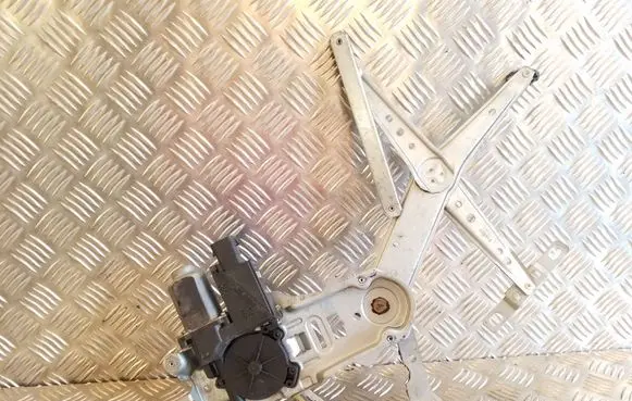 Opel Corsa C Front door window regulator with motor 13173067