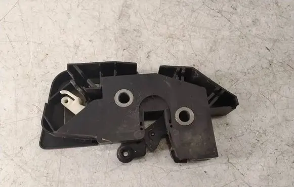 BMW X5 E53 Seat back rest lock catch 8221535 52208221535