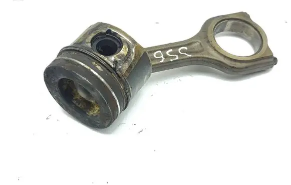Citroen C4 Grand Picasso Piston with connecting rod